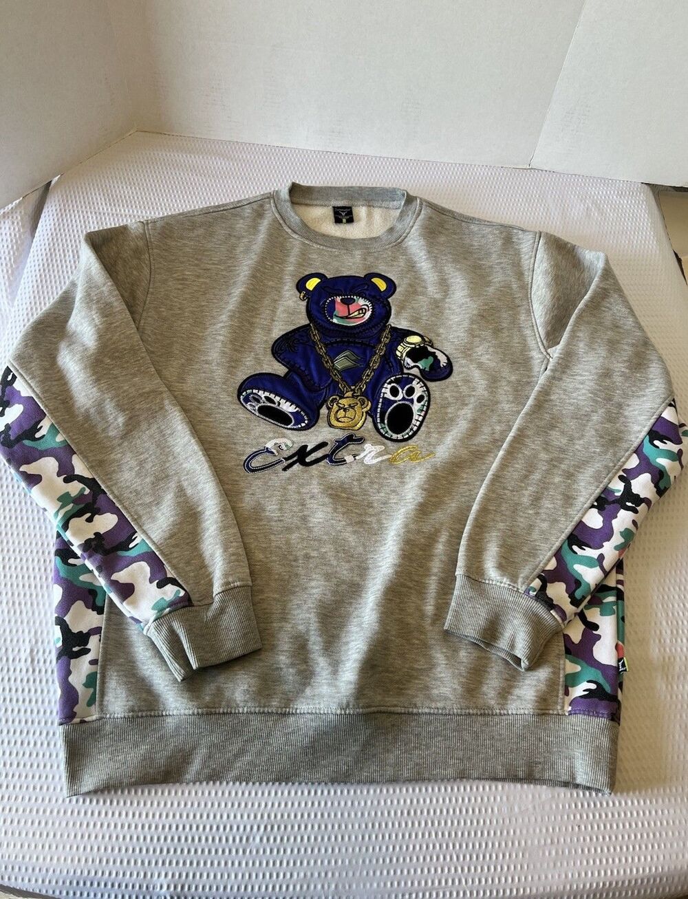 Screenshot Mens 3XL Gray Multicolor Camo Teddy Bear Pullover Sweatshirt